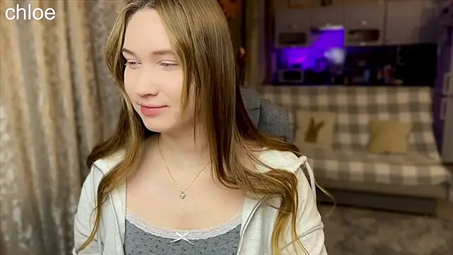 Snapshot of ChloeMillerMeow chatting on November 1, 2025, 8:36 pm ChloeMillerMeow online show from November 1, 2025, 8:36 pm