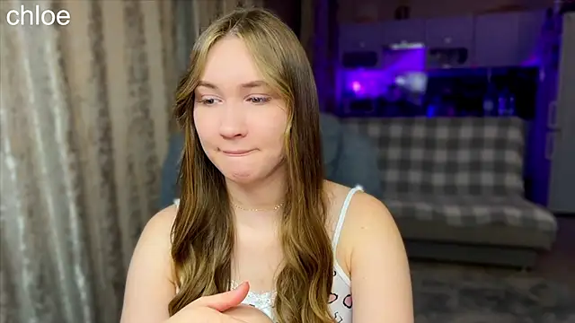 ChloeMillerMeow online show from October 15, 2025, 7:11 pm