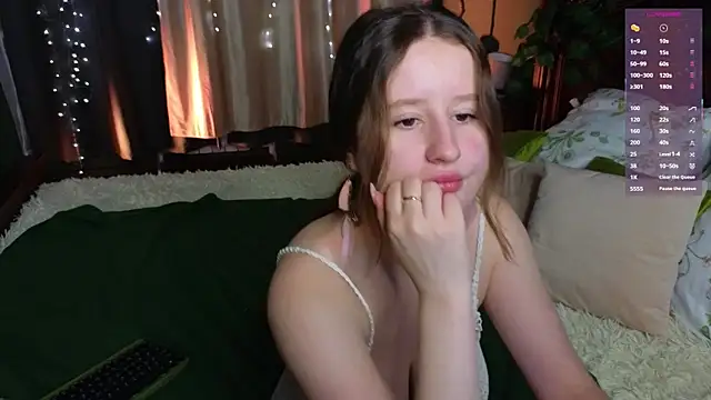 Snapshot of SquirtBabee chatting on January 7, 2026, 3:06 pm SquirtBabee online show from January 7, 2026, 3:06 pm