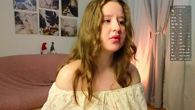 Snapshot of SquirtBabee chatting on January 19, 2026, 4:22 pm SquirtBabee online show from January 19, 2026, 4:22 pm