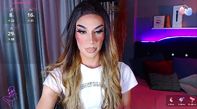 Snapshot of camila_hootie chatting on March 17, 2025, 3:36 am camila hootie online show from March 17, 2025, 3:36 am