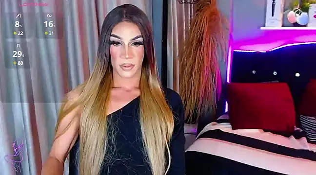 Snapshot of camila_hootie chatting on March 3, 2025, 7:13 am camila hootie online show from March 3, 2025, 7:13 am