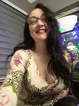 Snapshot of CamilleDesire chatting on January 27, 2025, 5:26 pm CamilleDesire online show from January 27, 2025, 5:26 pm