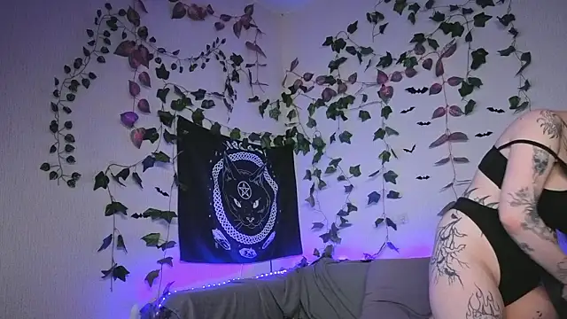 Snapshot of kawai_kittypus chatting on February 8, 2026, 7:39 am kawai kittypus online show from February 8, 2026, 7:39 am