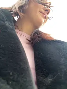 RinaCat online show from March 17, 2025, 5:34 am