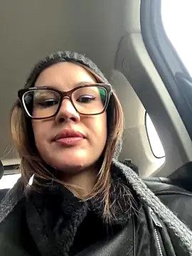 RinaCat online show from November 3, 2025, 5:23 am