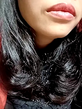 Hana love20 online show from November 24, 2025, 6:19 pm