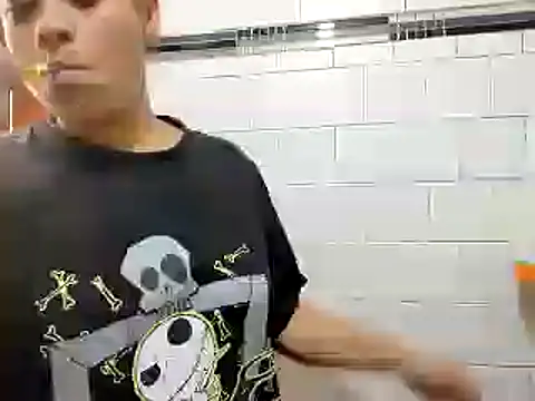 Cata Blue   online show from March 11, 2025, 2:51 pm