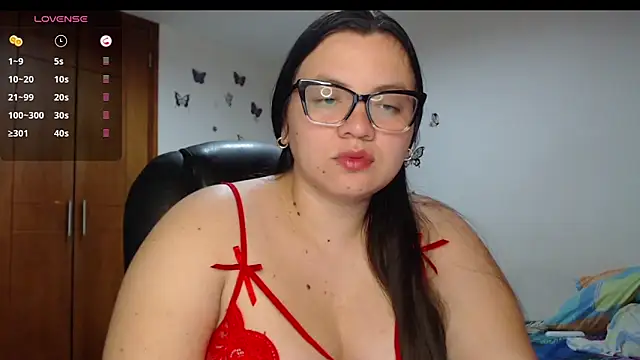 Sarahros1 online show from December 15, 2025, 11:10 pm