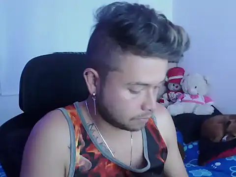 JOHANLEON1 online show from September 17, 2025, 4:53 pm