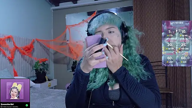 Eli666uwu online show from October 24, 2025, 4:55 am