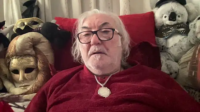 Snapshot of EroticVenetian chatting on February 12, 2026, 11:21 am EroticVenetian online show from February 12, 2026, 11:21 am