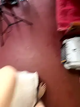 Snapshot of Fregida chatting on September 10, 2025, 1:54 pm Fregida online show from September 10, 2025, 1:54 pm