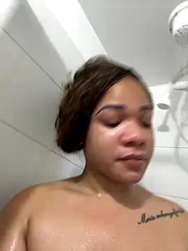 ashley Tompson1 online show from October 20, 2025, 1:33 pm