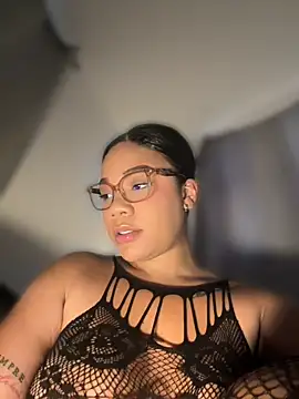 Snapshot of ashley_Tompson1 chatting on July 13, 2026, 11:53 am ashley Tompson1 online show from July 13, 2026, 11:53 am