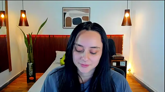 KatherineBond online show from September 22, 2025, 7:09 pm