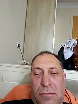 Snapshot of meateater1 chatting on November 19, 2025, 10:26 am meateater1 online show from November 19, 2025, 10:26 am