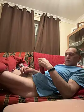 Snapshot of meateater1 chatting on March 15, 2025, 2:24 am meateater1 online show from March 15, 2025, 2:24 am