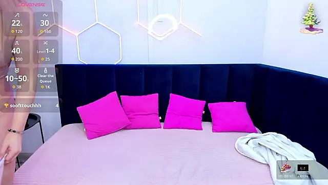 EvaMoran online show from February 20, 2026, 1:35 am