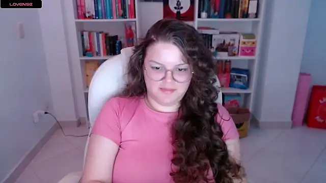 Gabiwaifu online show from February 17, 2025, 8:06 pm