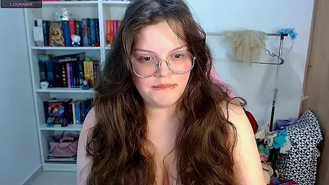 Gabiwaifu online show from November 6, 2025, 1:31 am