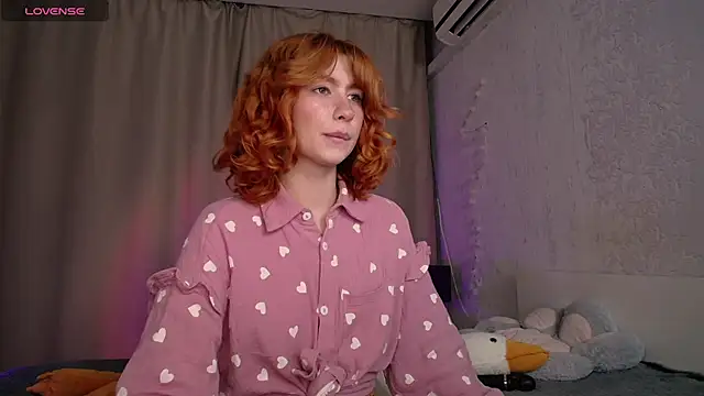 Snapshot of Evaa_Moonn_ chatting on October 6, 2025, 2:13 am Evaa Moonn  online show from October 6, 2025, 2:13 am