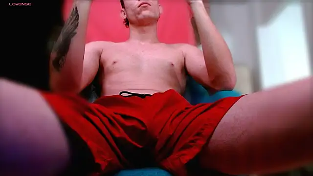 Snapshot of deividcloud36 chatting on December 18, 2025, 9:40 pm deividcloud36 online show from December 18, 2025, 9:40 pm