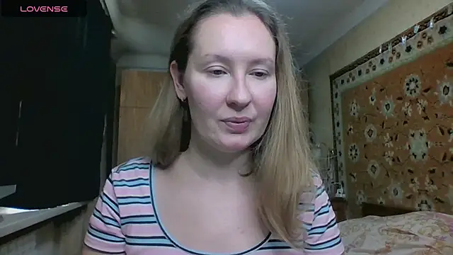 Snapshot of AnnaXLovers chatting on November 8, 2025, 11:03 am AnnaXLovers online show from November 8, 2025, 11:03 am