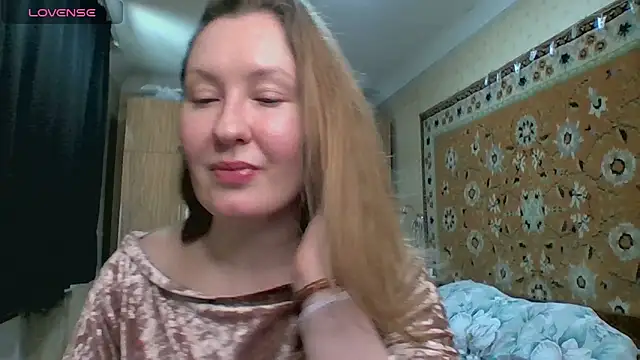 Snapshot of AnnaXLovers chatting on February 10, 2026, 8:24 am AnnaXLovers online show from February 10, 2026, 8:24 am