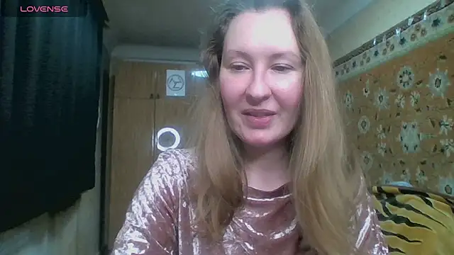 Snapshot of AnnaXLovers chatting on December 20, 2025, 12:08 pm AnnaXLovers online show from December 20, 2025, 12:08 pm