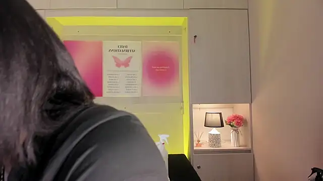 tamaraa smiith online show from February 7, 2026, 7:44 pm