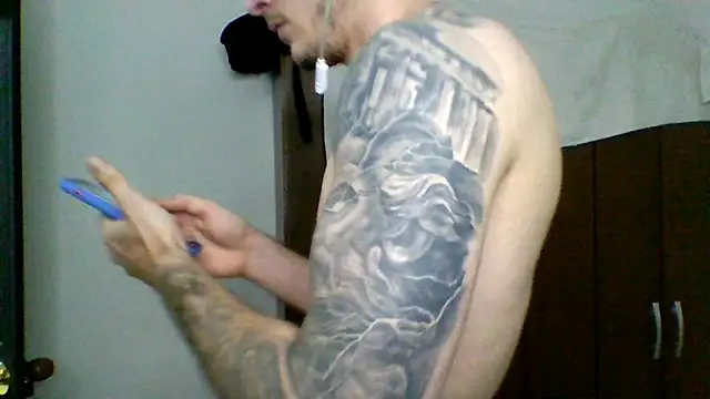 Snapshot of Kenner_fox77 chatting on July 19, 2026, 7:50 am Kenner fox77 online show from July 19, 2026, 7:50 am