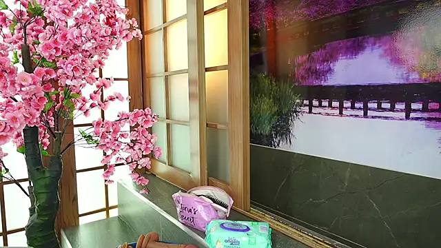 Snapshot of miss_lizith chatting on October 15, 2025, 11:07 am miss lizith online show from October 15, 2025, 11:07 am