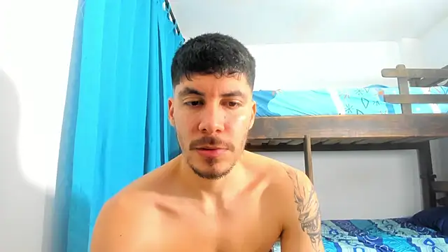 daniel sexy777 online show from October 17, 2025, 1:53 am