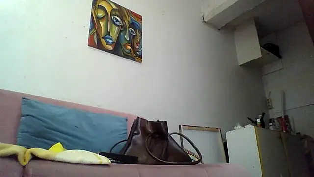 Snapshot of VanillaSeXy chatting on April 21, 2026, 2:01 pm VanillaSeXy online show from April 21, 2026, 2:01 pm