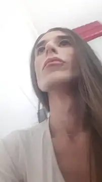 Snapshot of VanillaSeXy chatting on October 28, 2025, 4:57 am VanillaSeXy online show from October 28, 2025, 4:57 am