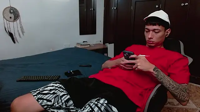 aaron blug online show from February 1, 2026, 5:00 pm