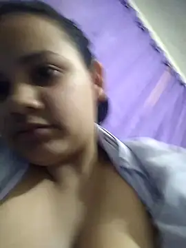  Miaaleon online show from November 16, 2025, 10:46 pm