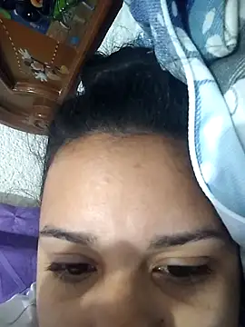  Miaaleon online show from October 20, 2025, 9:21 am