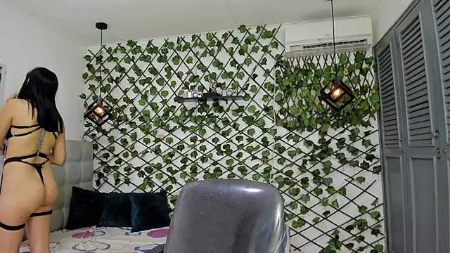 Snapshot of emy_0 chatting on January 16, 2026, 7:07 pm emy 0 online show from January 16, 2026, 7:07 pm