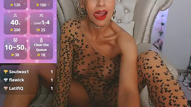 Isabelhot1 online show from February 19, 2026, 6:16 pm