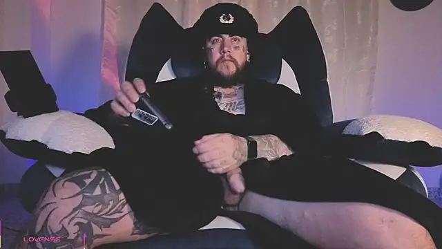 Ash gusbig online show from March 31, 2026, 3:52 am