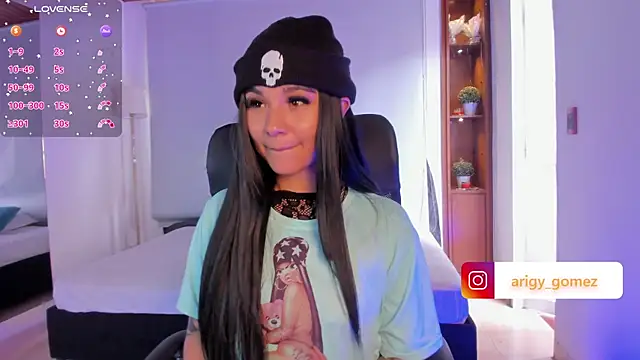 ArigyGomez online show from March 2, 2025, 4:03 pm