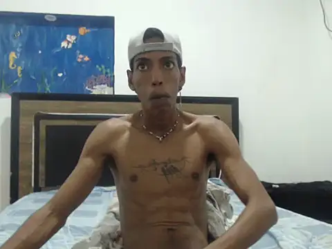 AlbertBigCock online show from February 5, 2026, 3:46 am