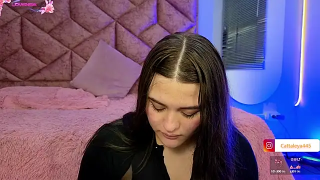 Snapshot of cattaleya___ chatting on March 11, 2025, 6:30 am cattaleya online show from March 11, 2025, 6:30 am