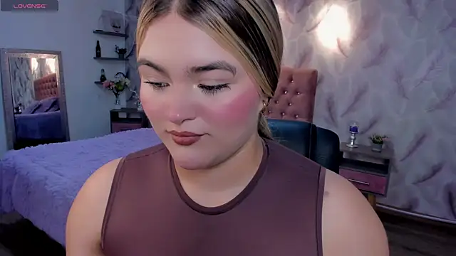 Snapshot of cattaleya___ chatting on February 13, 2026, 3:39 am cattaleya online show from February 13, 2026, 3:39 am