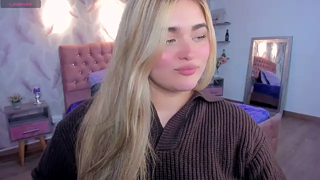 Snapshot of cattaleya___ chatting on February 18, 2026, 4:21 am cattaleya online show from February 18, 2026, 4:21 am