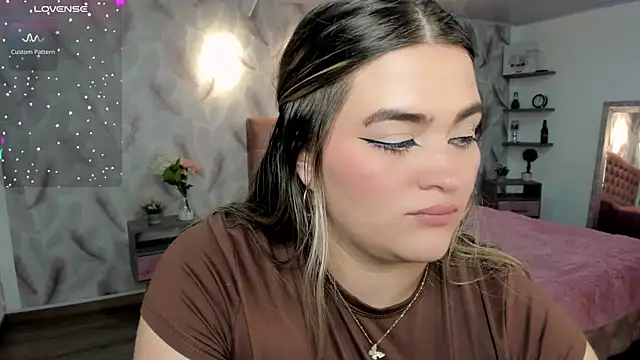 Snapshot of cattaleya___ chatting on November 13, 2025, 3:10 am cattaleya online show from November 13, 2025, 3:10 am