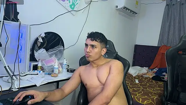 Max kony online show from September 11, 2025, 5:18 am