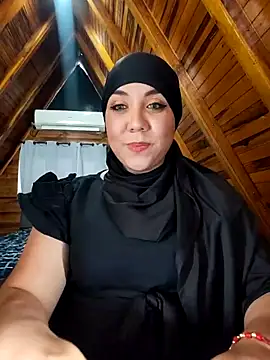 AmbarBurhan online show from February 25, 2026, 5:57 pm